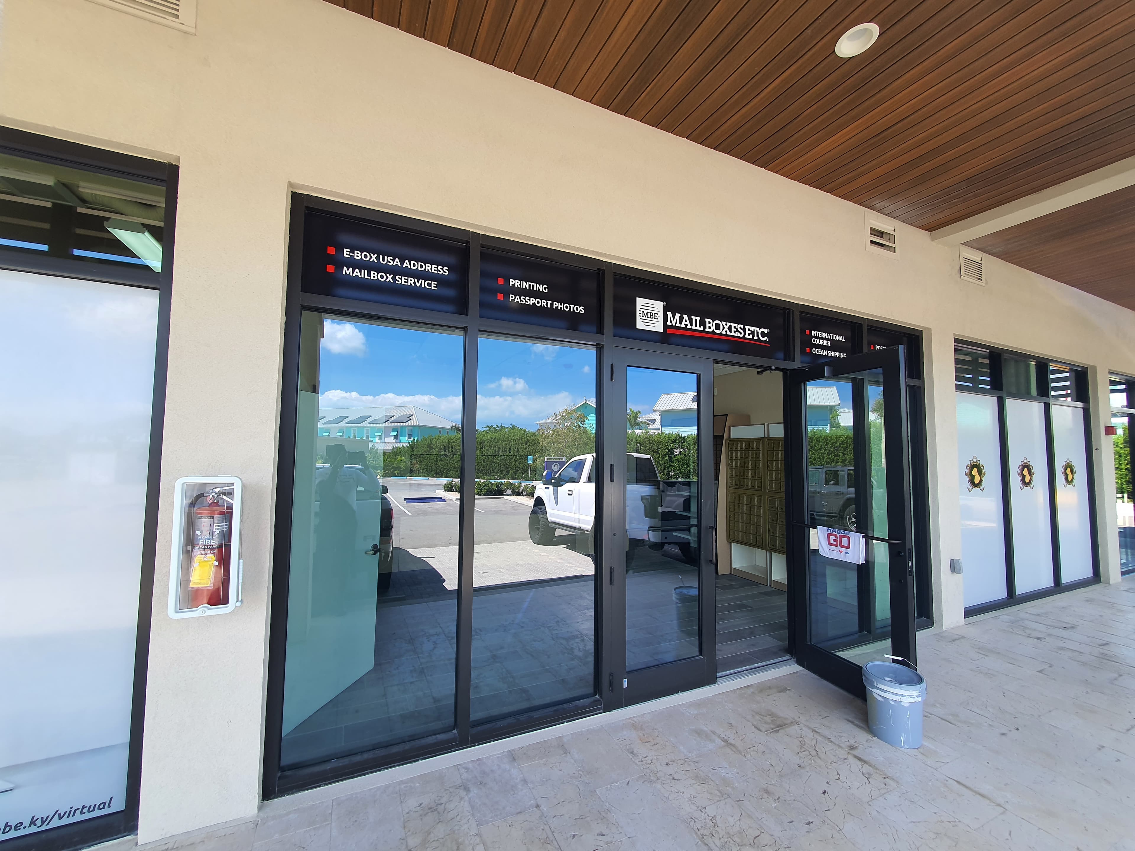 Mailbox MBE Commercial Fitout